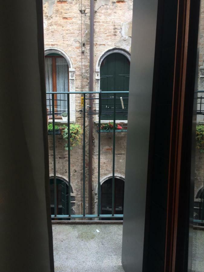 Venetian House Apartamento Exterior foto