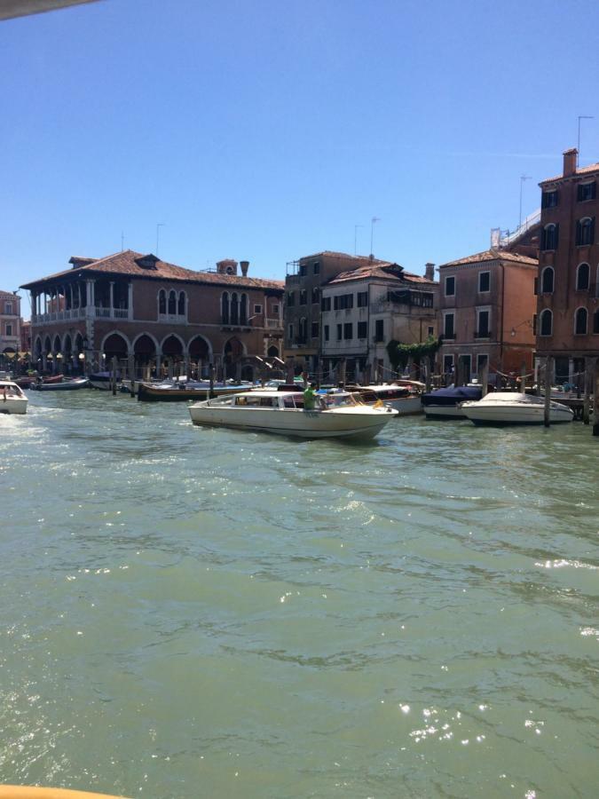 Venetian House Apartamento Exterior foto